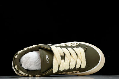 D1or B33 'Khaki Oblique'