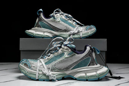 3XL Sneaker 'White Light Blue'